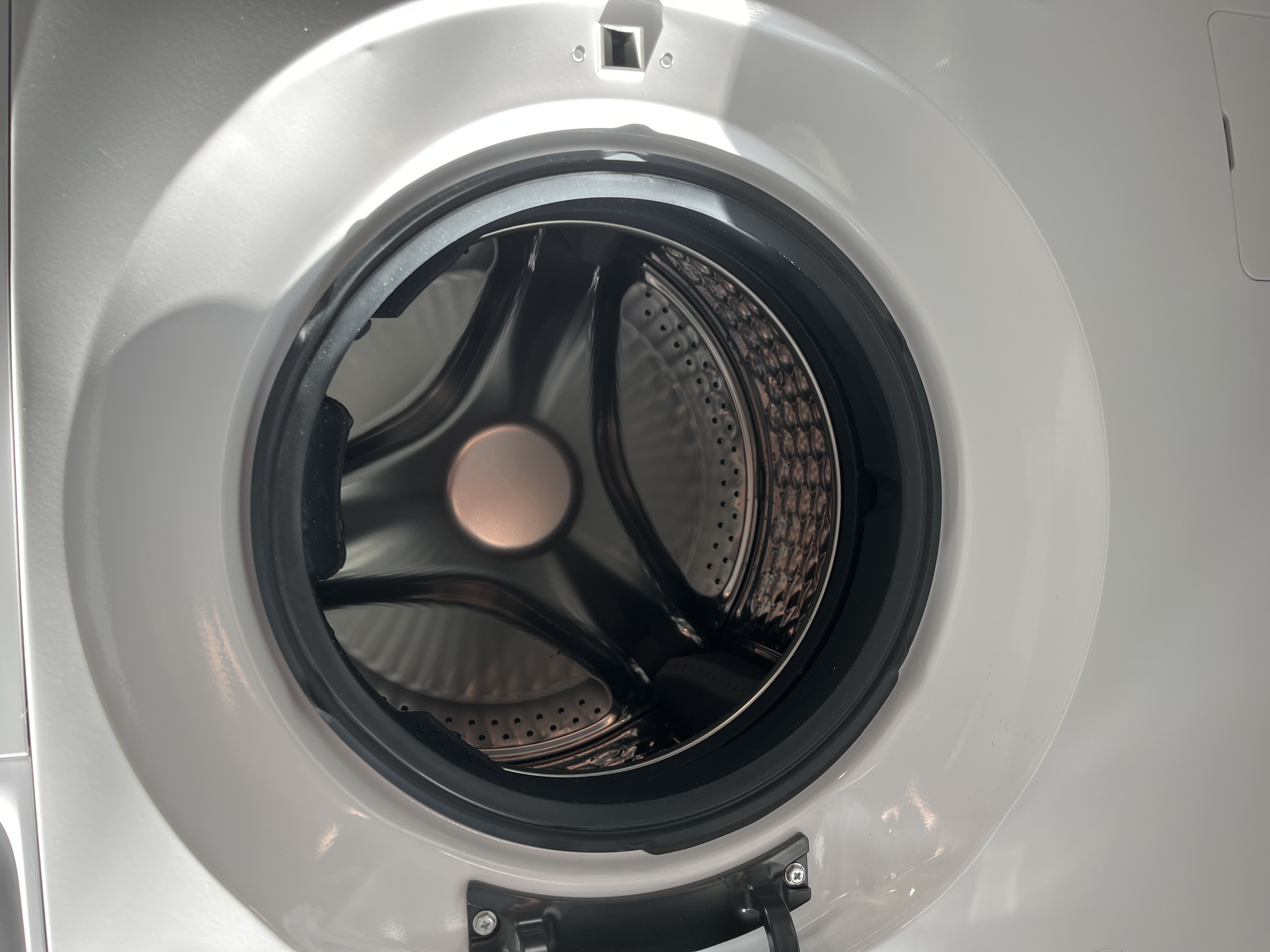 CONTINENTAL EDISON CELS106W Lave-linge 6kg
