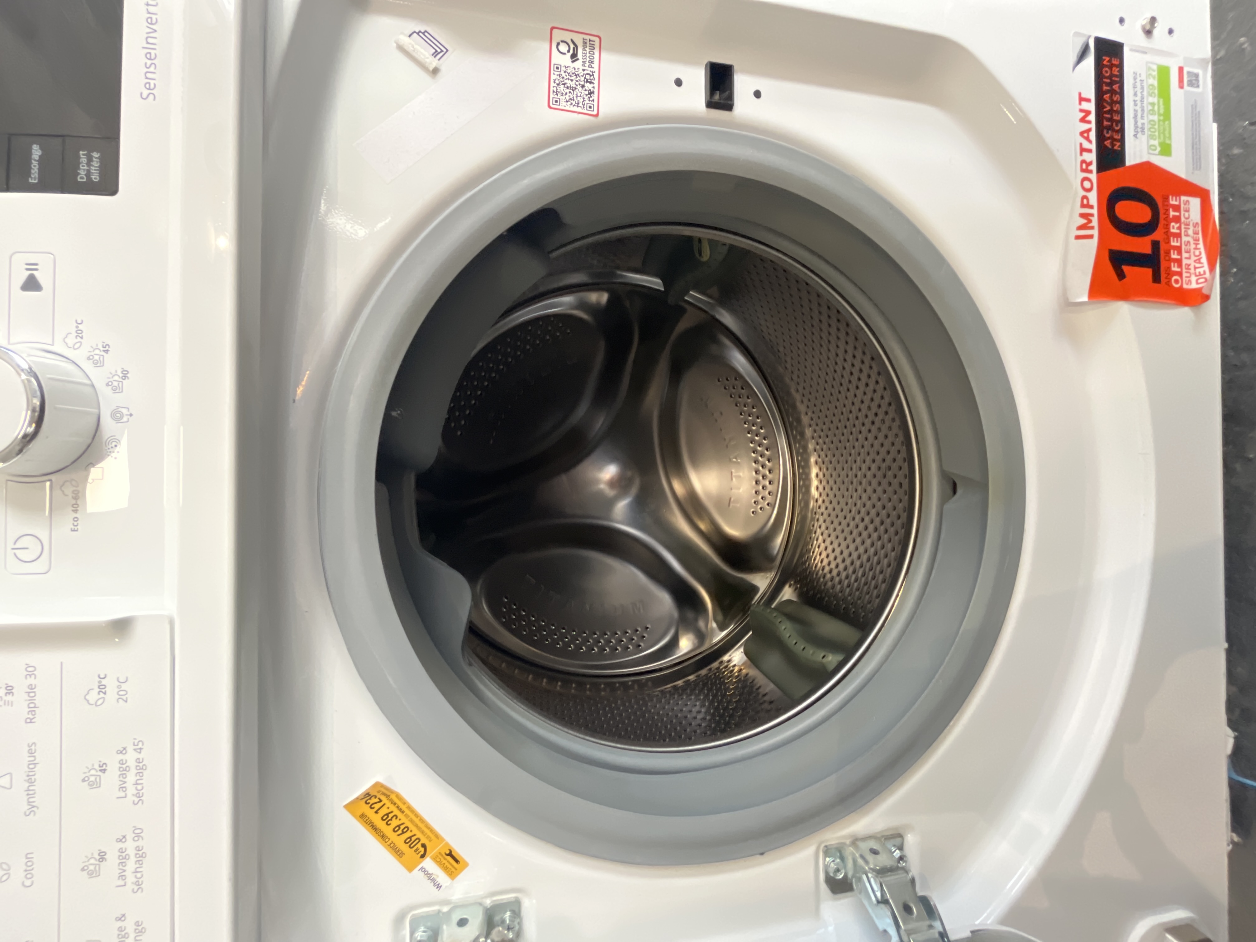 Whirlpool Lave-linge séchant encastrable 9kg FreshCare