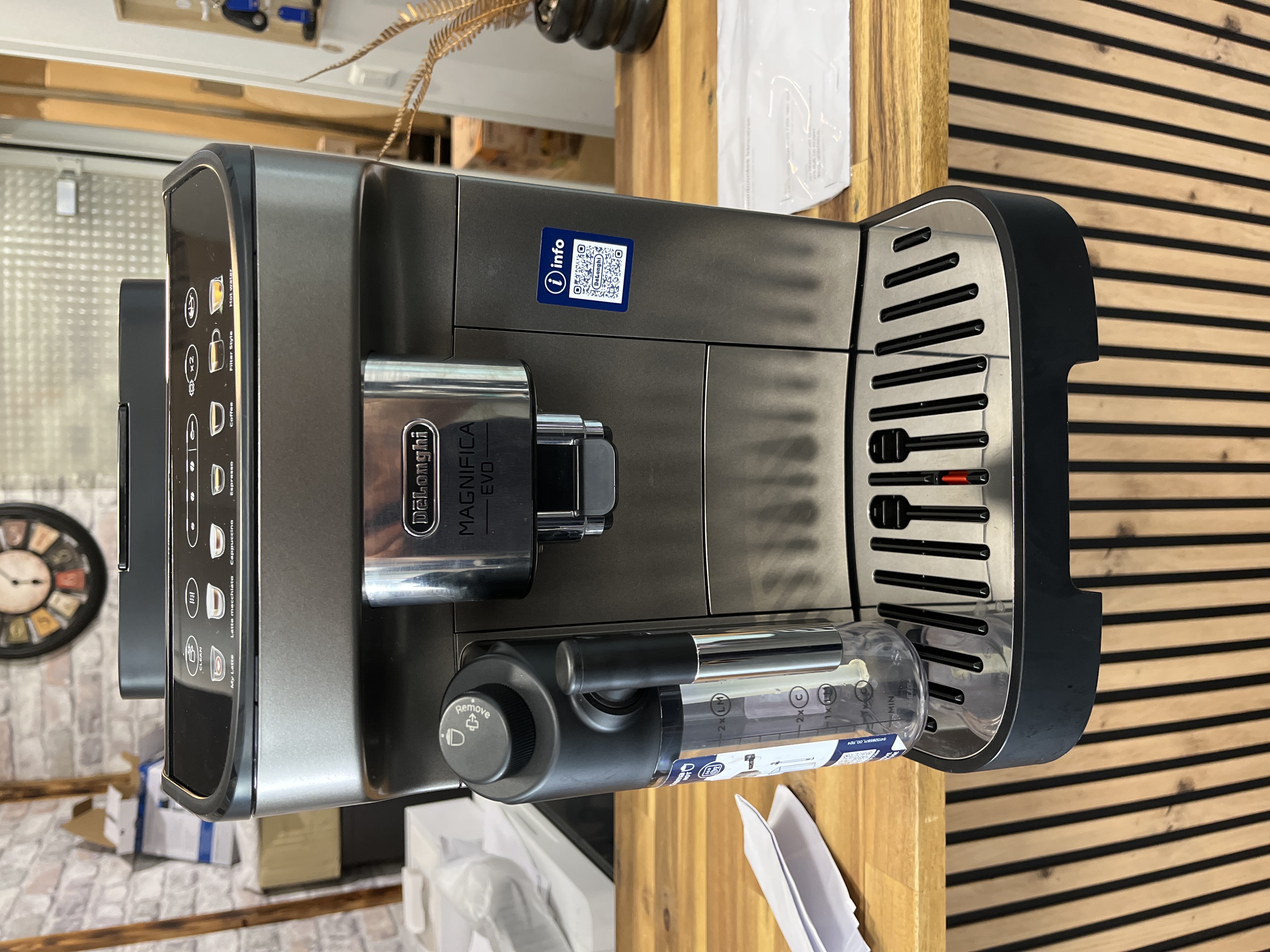Delonghi ECAM3010.80.SB Machine à café