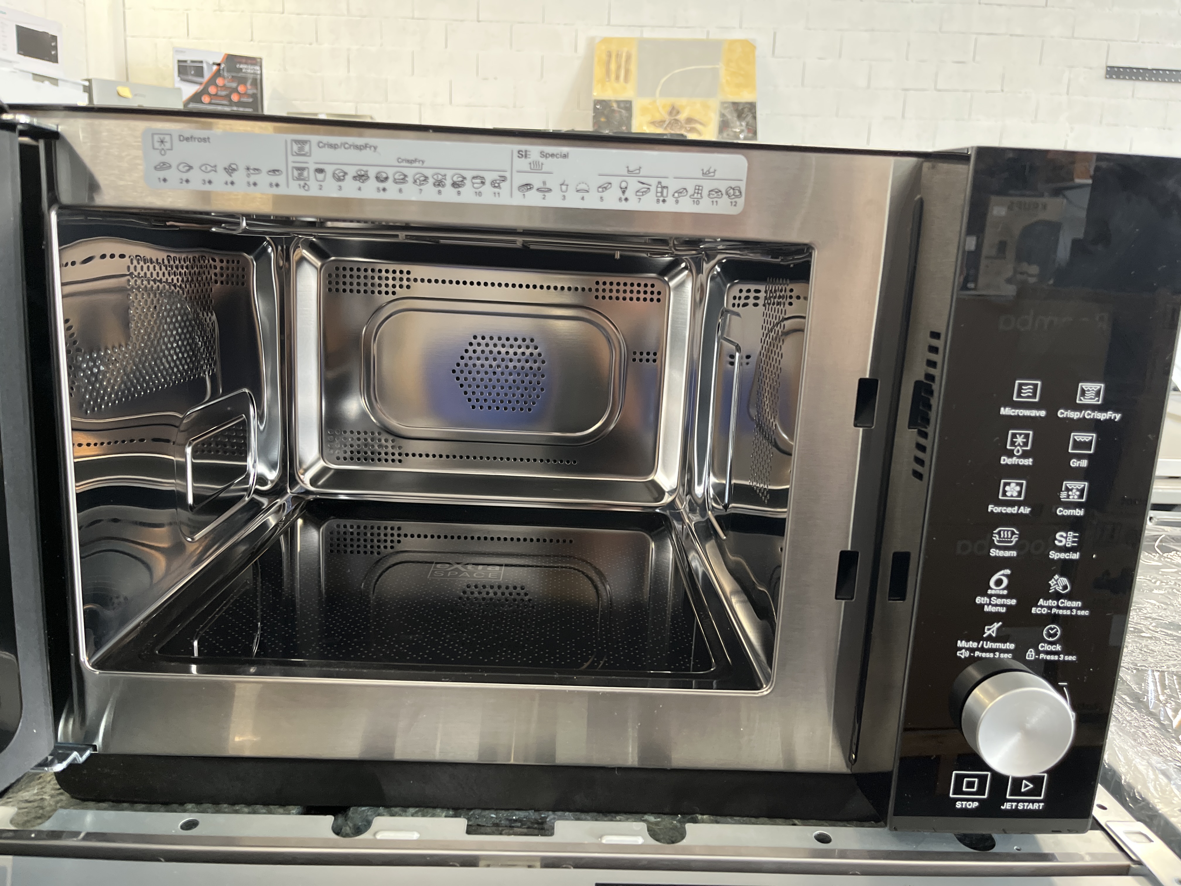 Whirlpool MWF 259B Micro-onde