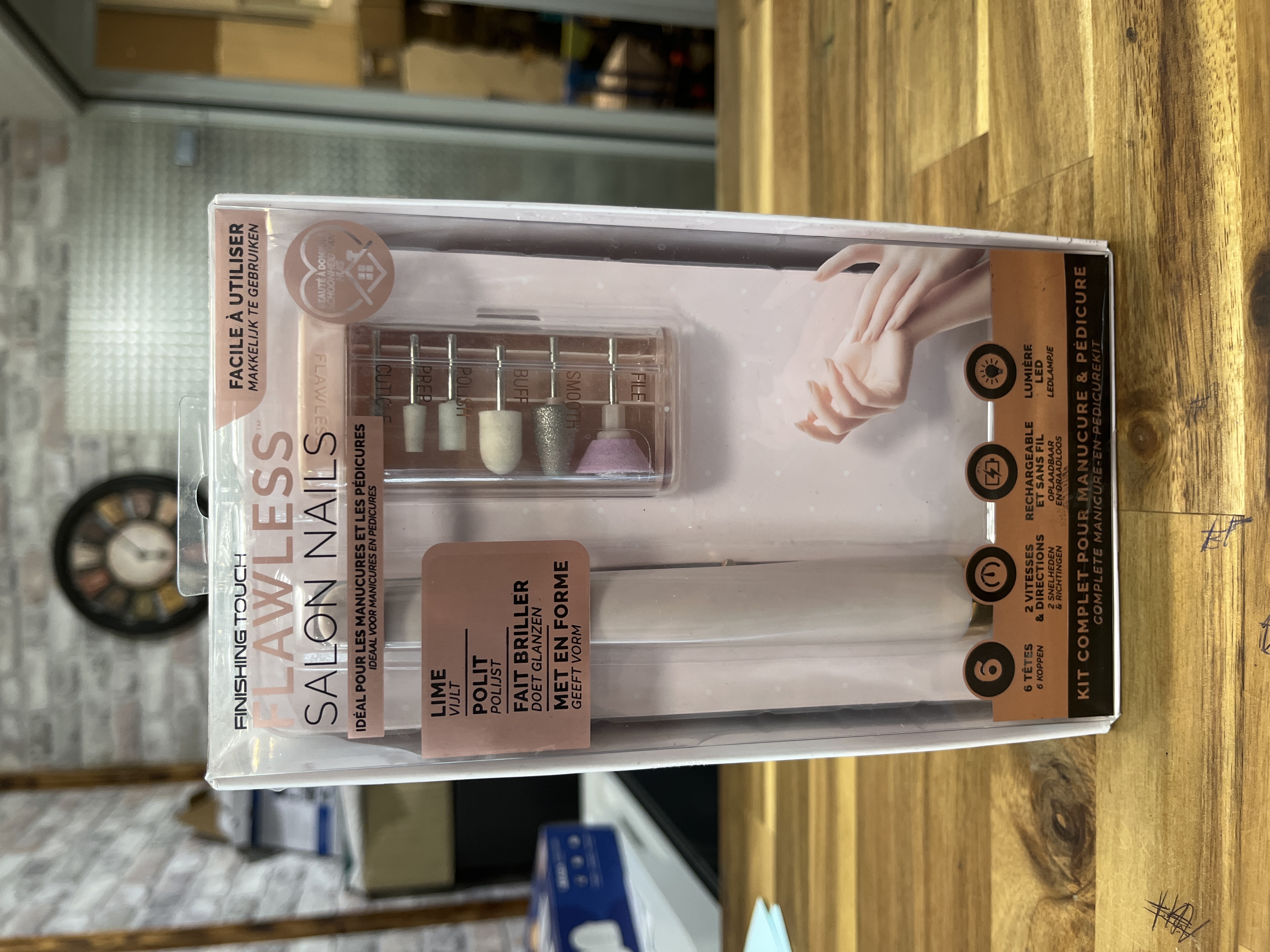 Flawless salon nails set de manucure