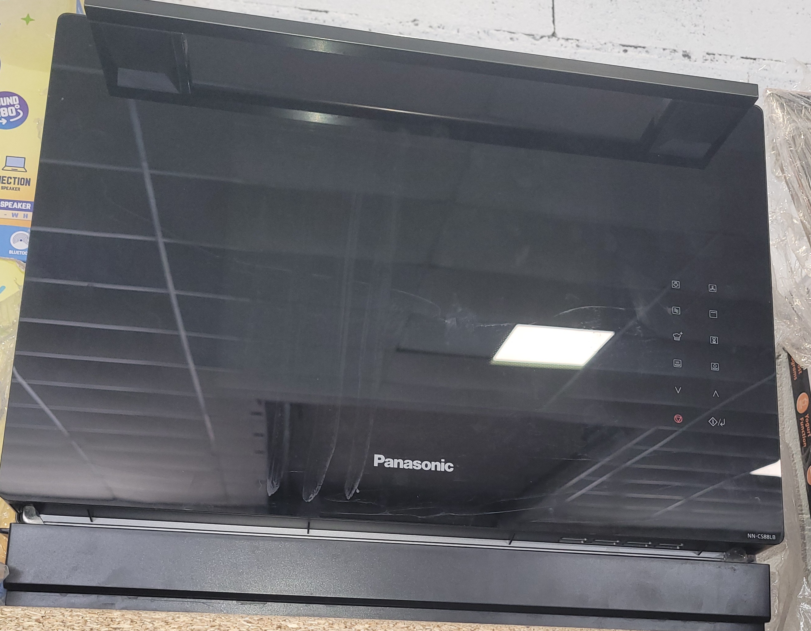 Panasonic micro-ondes combiné NN-CS88 LB